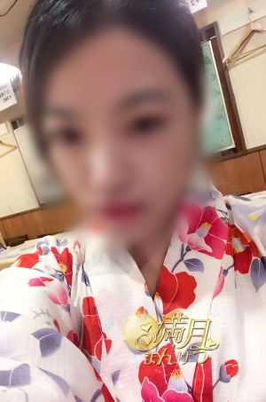 るる(日中ハーフ人)